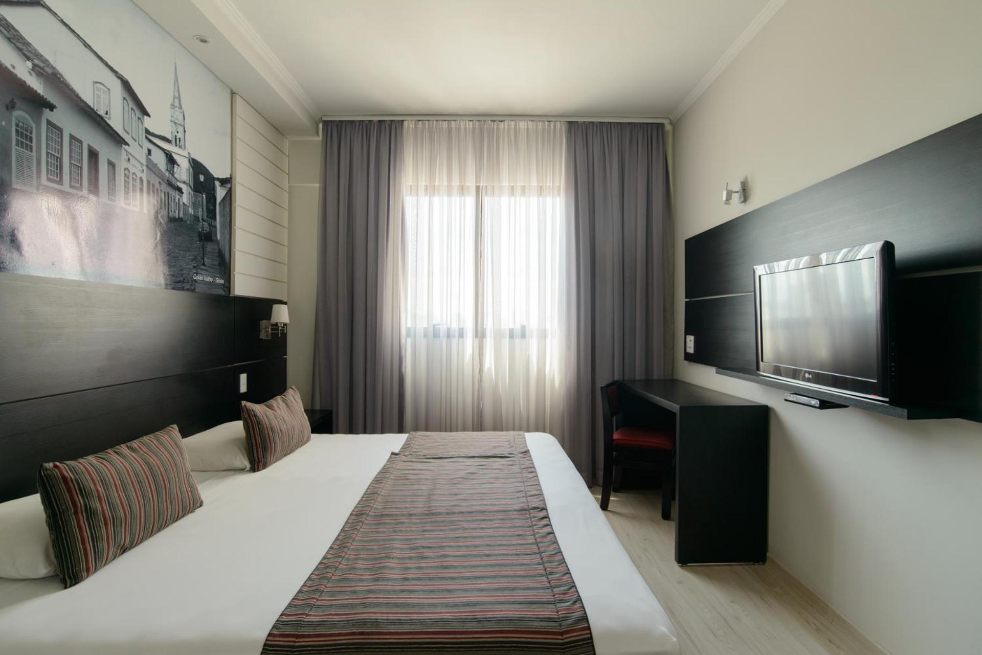 Faro Hotel Taubaté Eksteriør bilde
